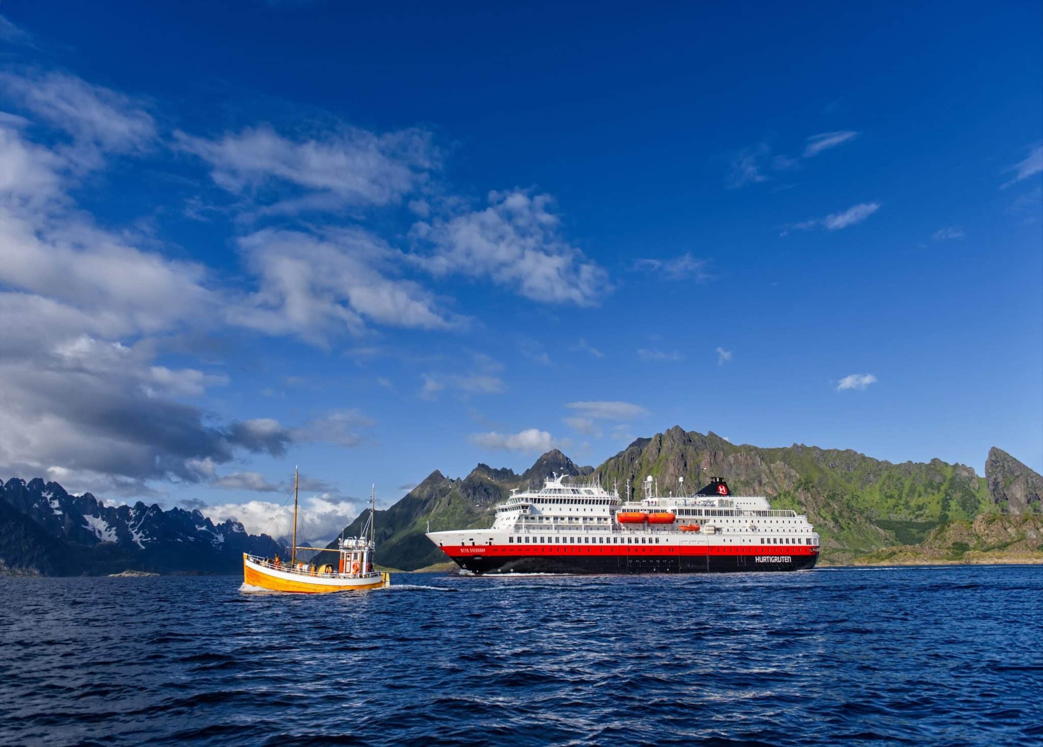 Hurtigruten Expeditionen starten von Hamburg nach Norwegen