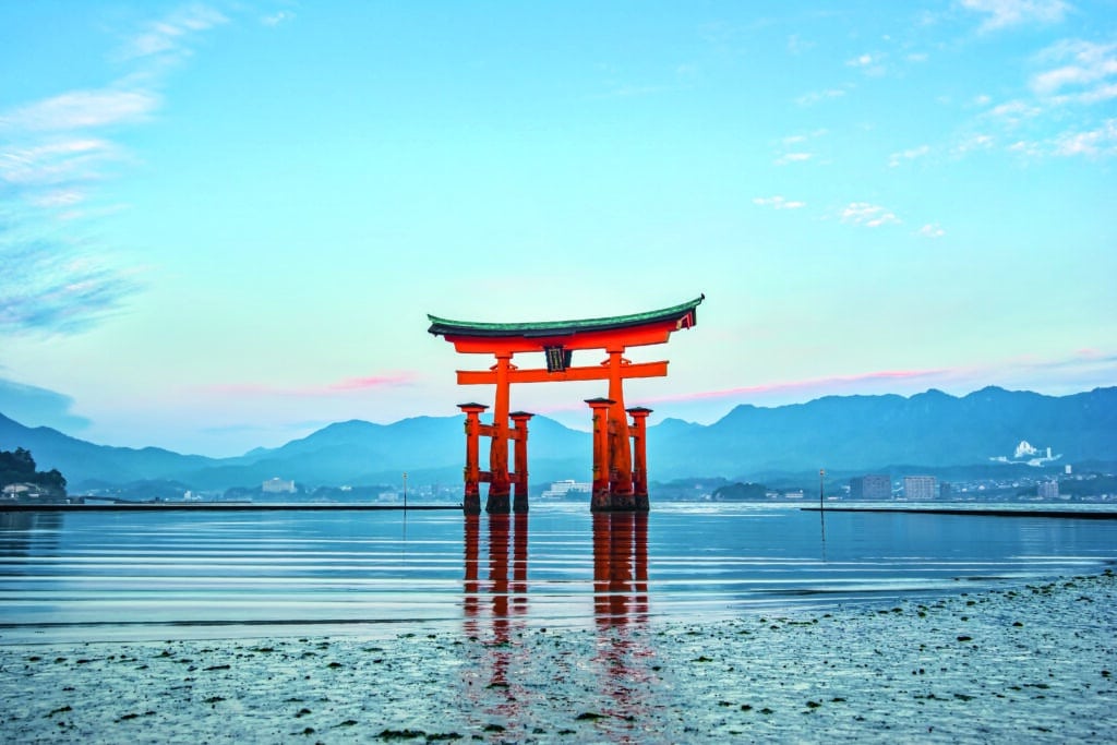 Itsukushima-Schrein auf der Insel Miyajima, Foto: © orpheus26 / Adobe Stock