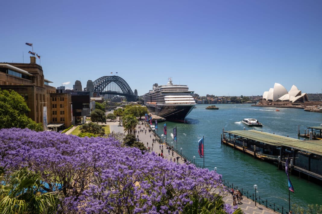 Auf der „Grand World Voyage“ der Zuiderdam können die Gäste zwischen sechs Abschnitten wählen, beispielsweise von Sydney nach Kapstadt. Foto: © Holland America Line