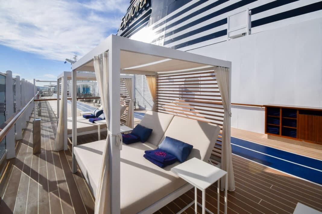 Day Beds auf Deck 12, Foto: © Tobias Lange-Rüb / Crucero