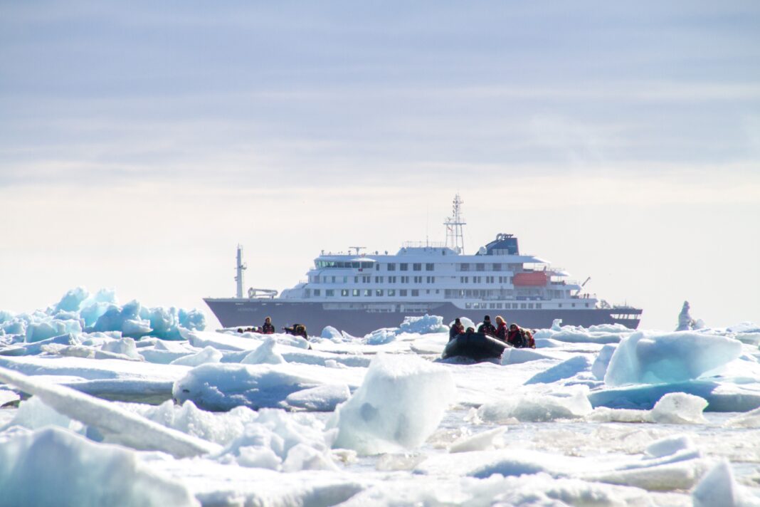 Iceland ProCruises erweitert das Angebot für die Saison 2025. Mit den kleinen und wendigen Schiffen (Foto MS »Hondius«) werden Ziele intensiv kennengelernt. Foto: Iceland ProCrusies