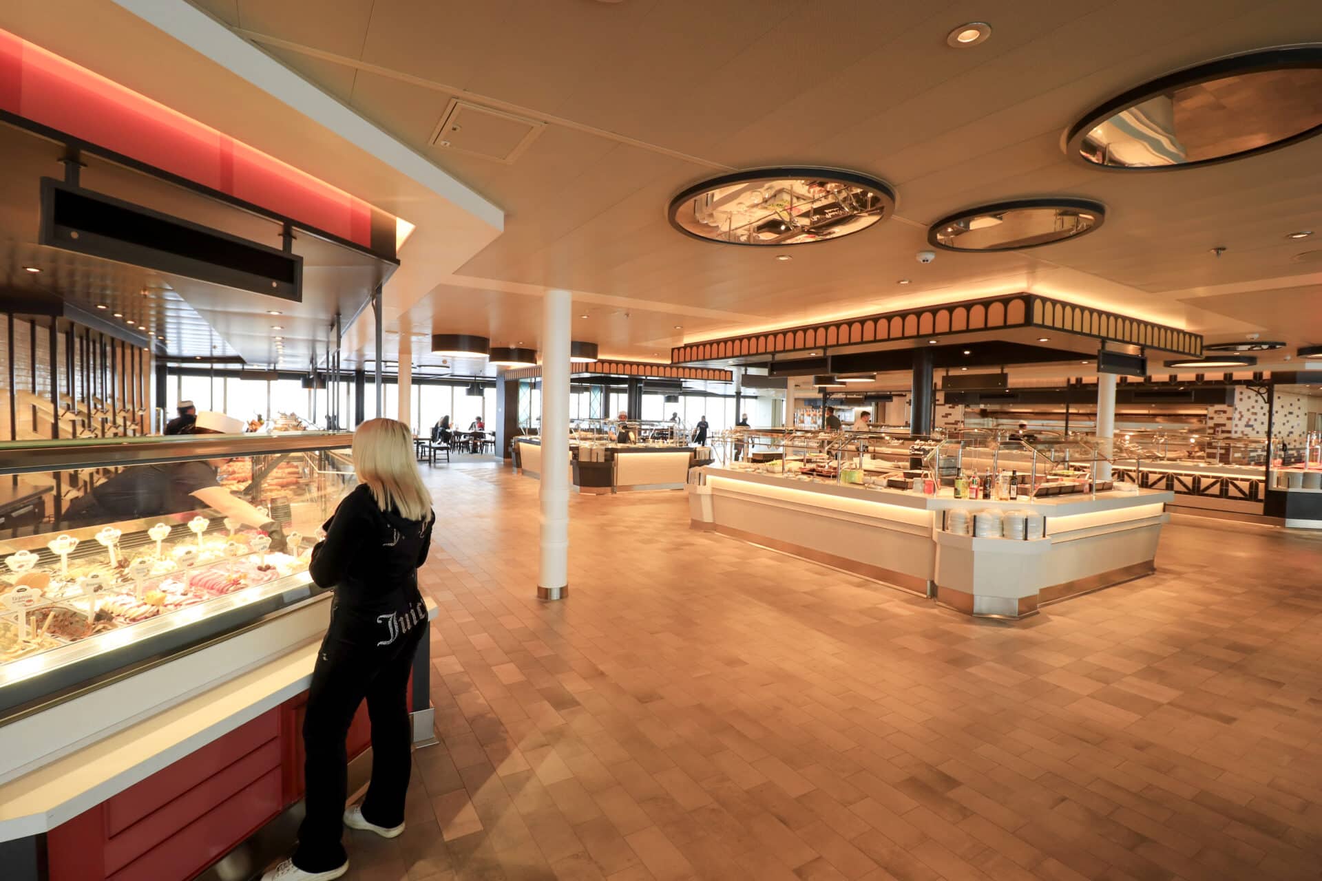 Buffetrestaurant Harbour Market, Foto: © Christoph Assies