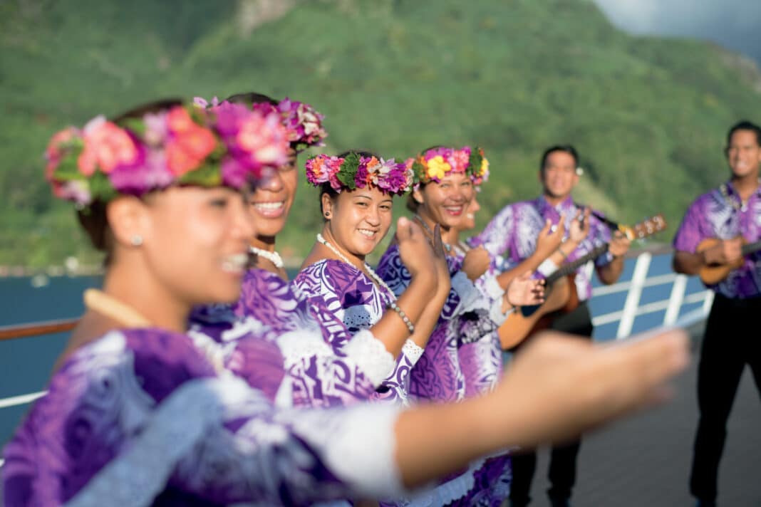 Gastgeber an Bord der Paul Gauguin Foto: © Paul Gauguin Cruises